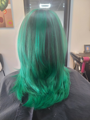 teal-fashion-hair-color-albuquerque